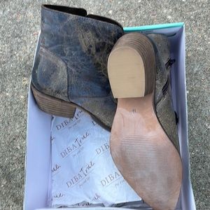 Women Diba True Bootie